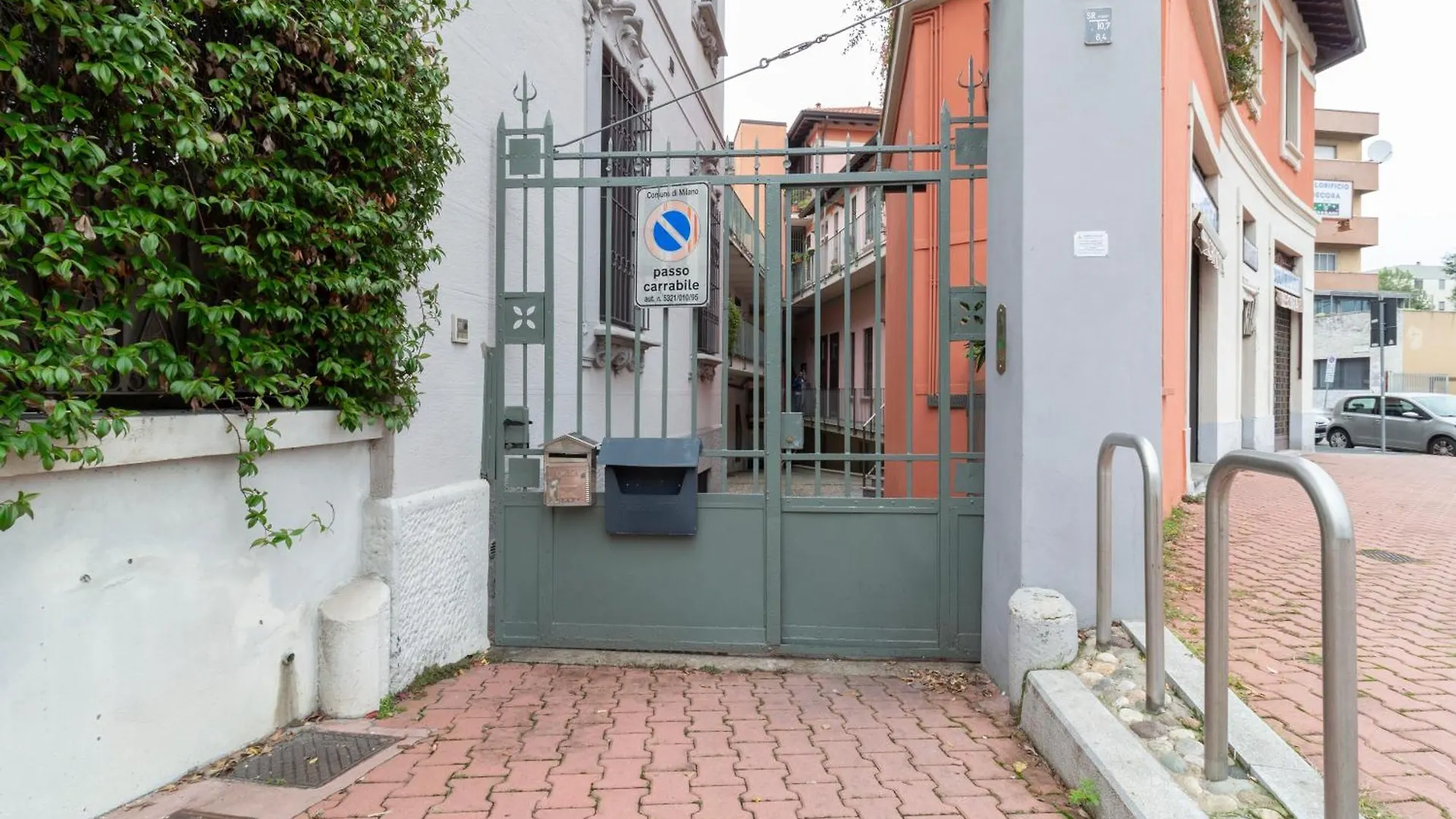 Luxloft Milano Navigli - 2 Bathrooms - Free Parking Apartment Milan