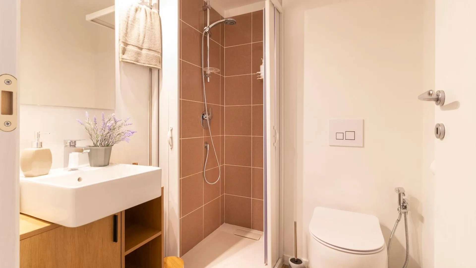 Apartment Luxloft Milano Navigli - 2 Bathrooms - Free Parking Italy