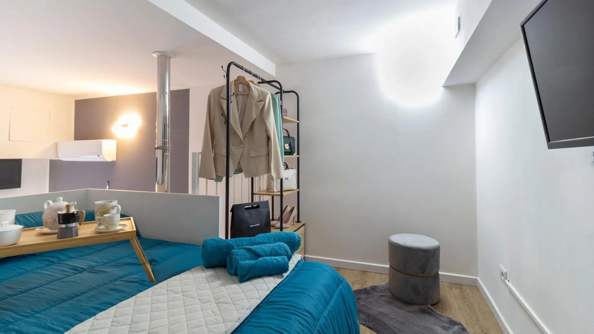 Luxloft Milano Navigli - 2 Bathrooms - Free Parking Apartment Milan
